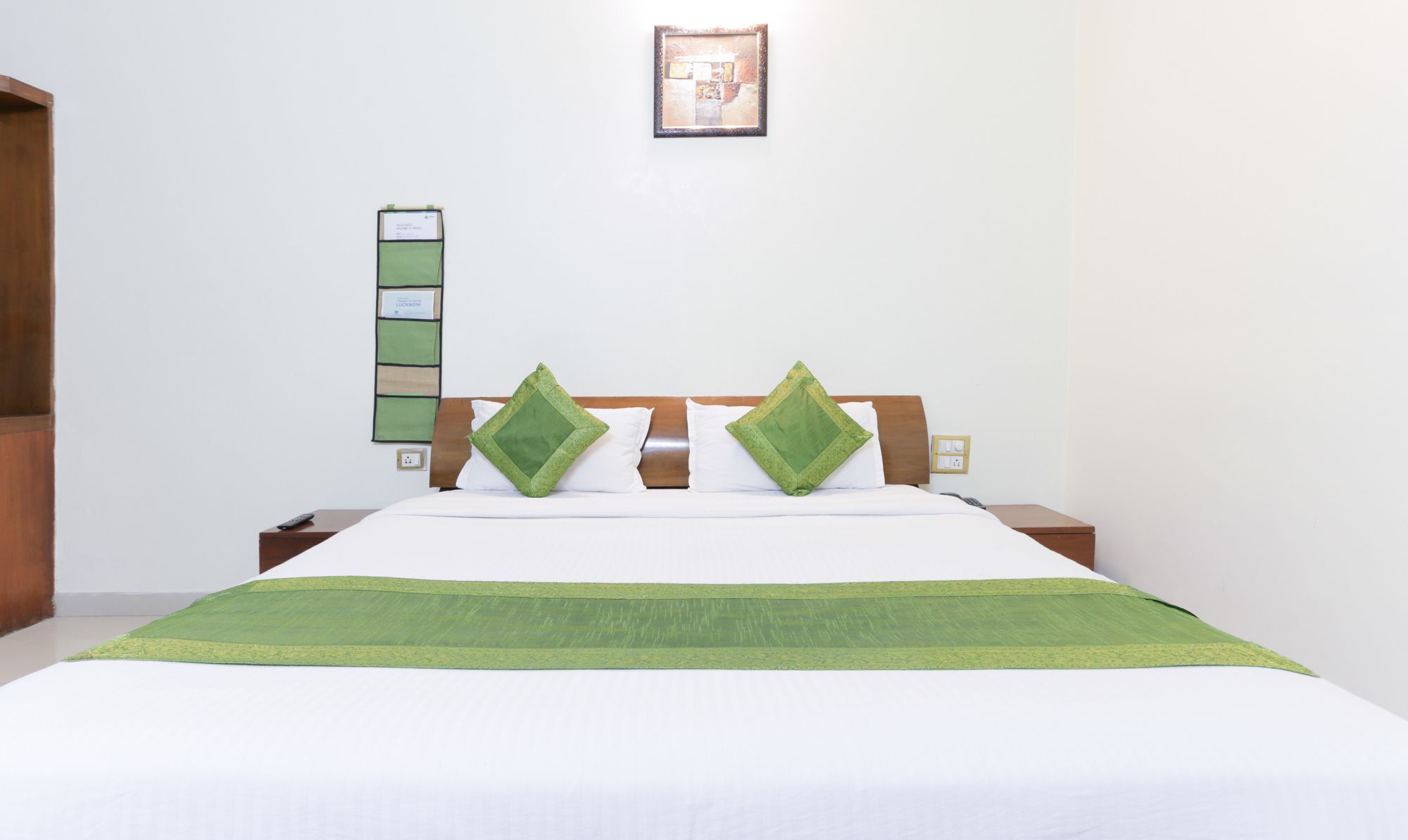 Treebo Shanta Inn Lucknow Bagian luar foto